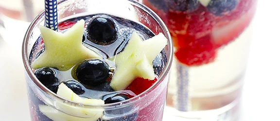 Sparkling-Red-White-and-Blue-Sangria-Recipe-4